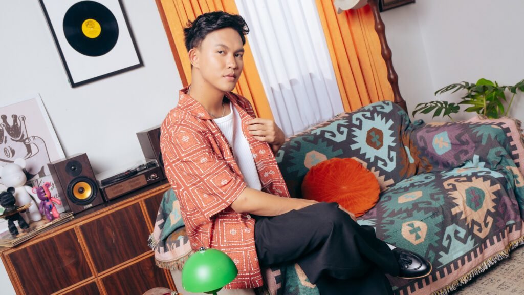 Fajar Noor menjaga hati