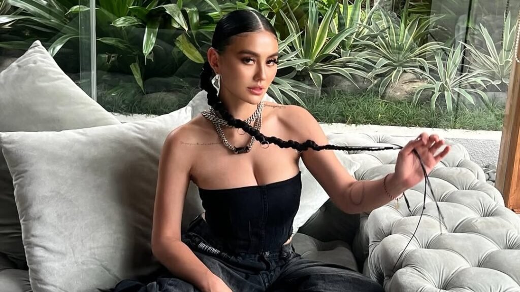 Respons Agnez Mo Jadi Sorotan Usai DPR Kritik Putusan Hakim dalam Kasus Hak Cipta Ari Bias