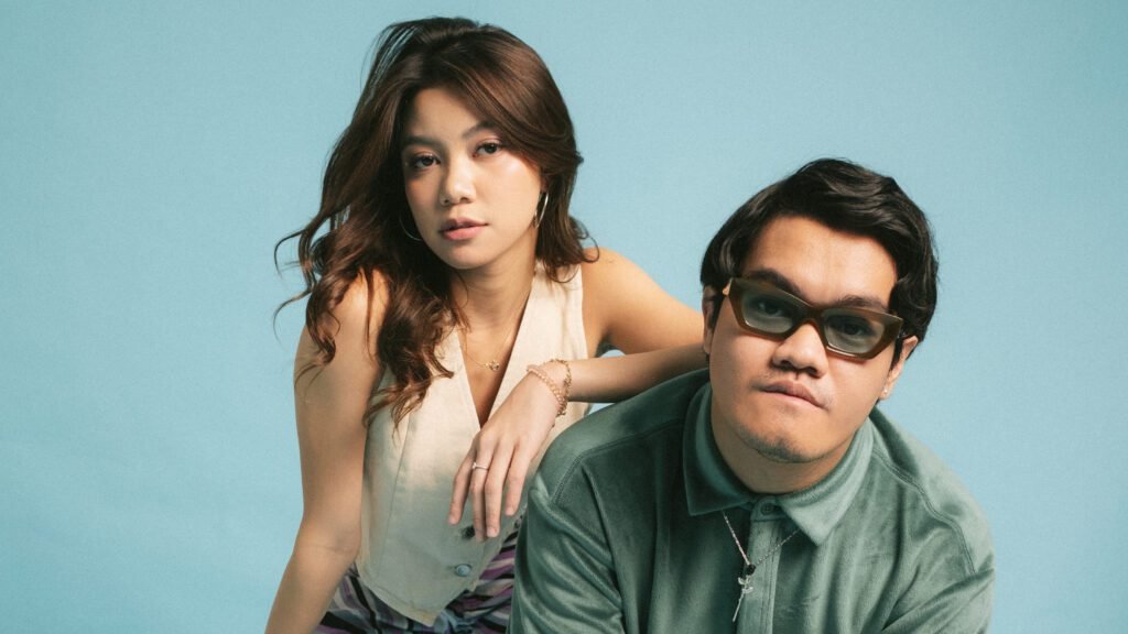 Eil & Regina Phoenix Check Tada Tada