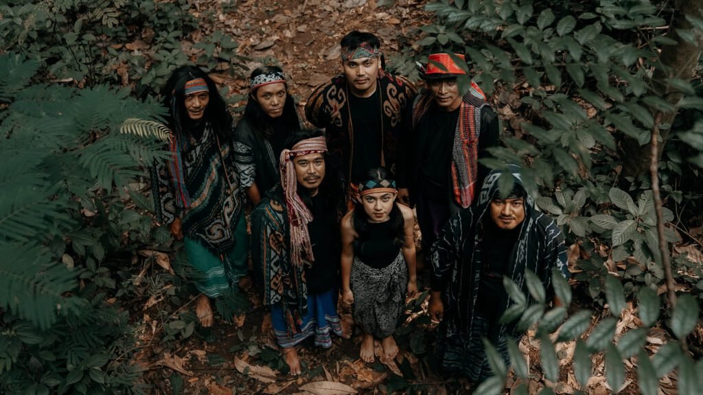 Tatajiwa timur terluka