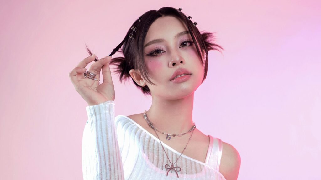 Dominique Adhadiaz nyaman 24/7