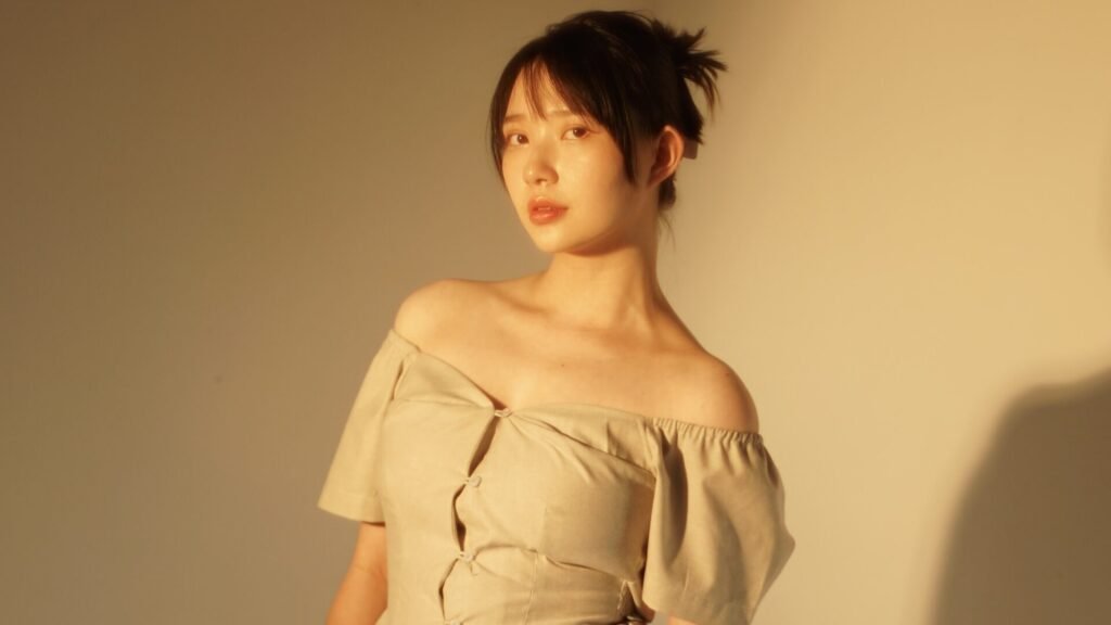 SHENYLIEGA Melangkah