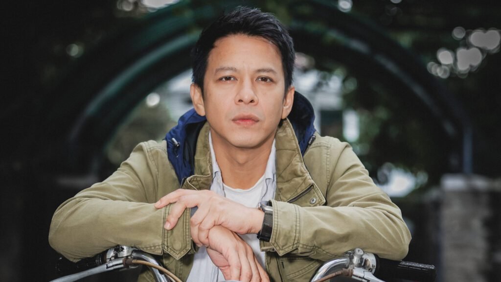 ariel dulu kita masih remaja