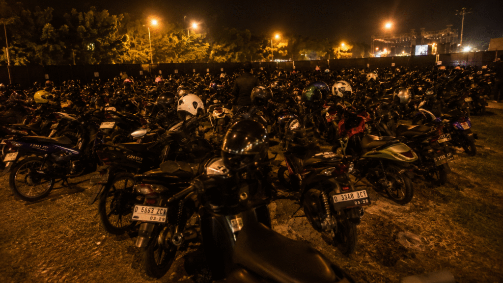 motor konser musik bandung hilang