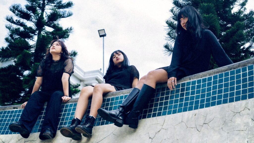 mittelkin - Band Profile Photo (2)